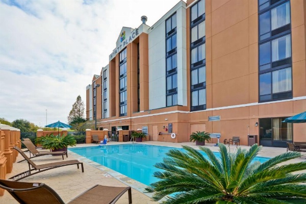 Hyatt Place Baton Rouge I-10 image 8
